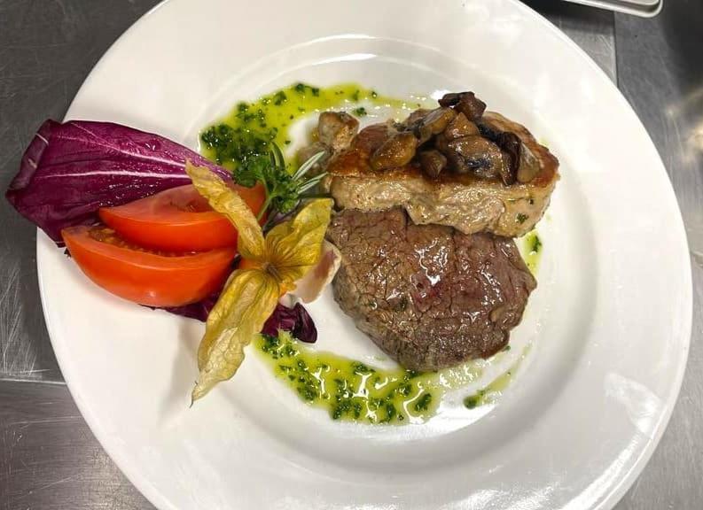 Hotel Und Restaurant Nehrener Hof 외부 사진