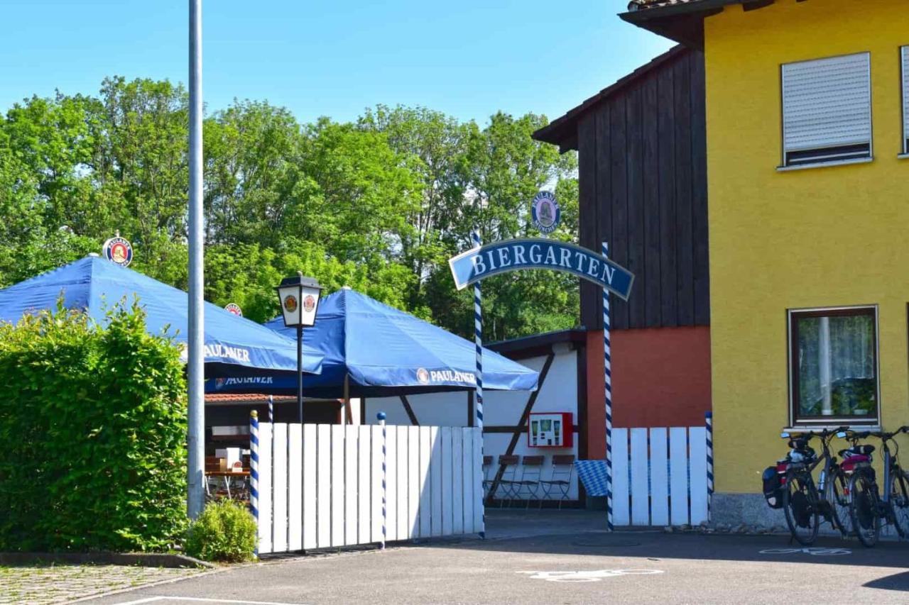 Hotel Und Restaurant Nehrener Hof 외부 사진