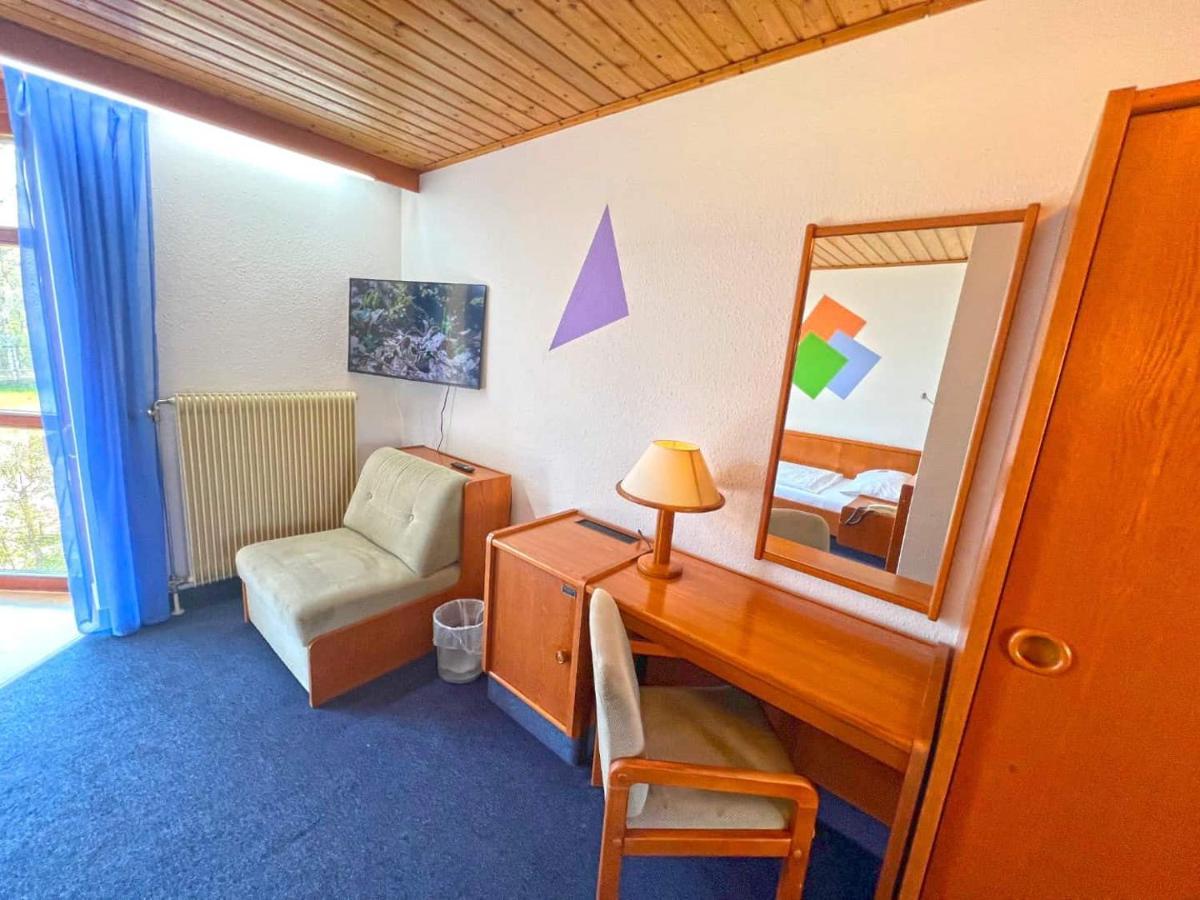Hotel Und Restaurant Nehrener Hof 외부 사진