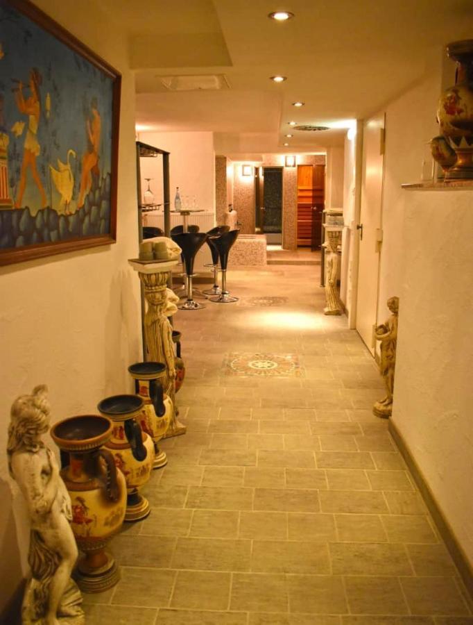 Hotel Und Restaurant Nehrener Hof 외부 사진